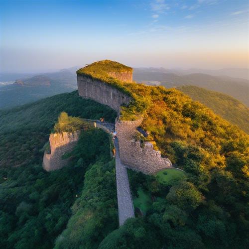 天上王城景区：自然与历史完美结合的魅力胜地